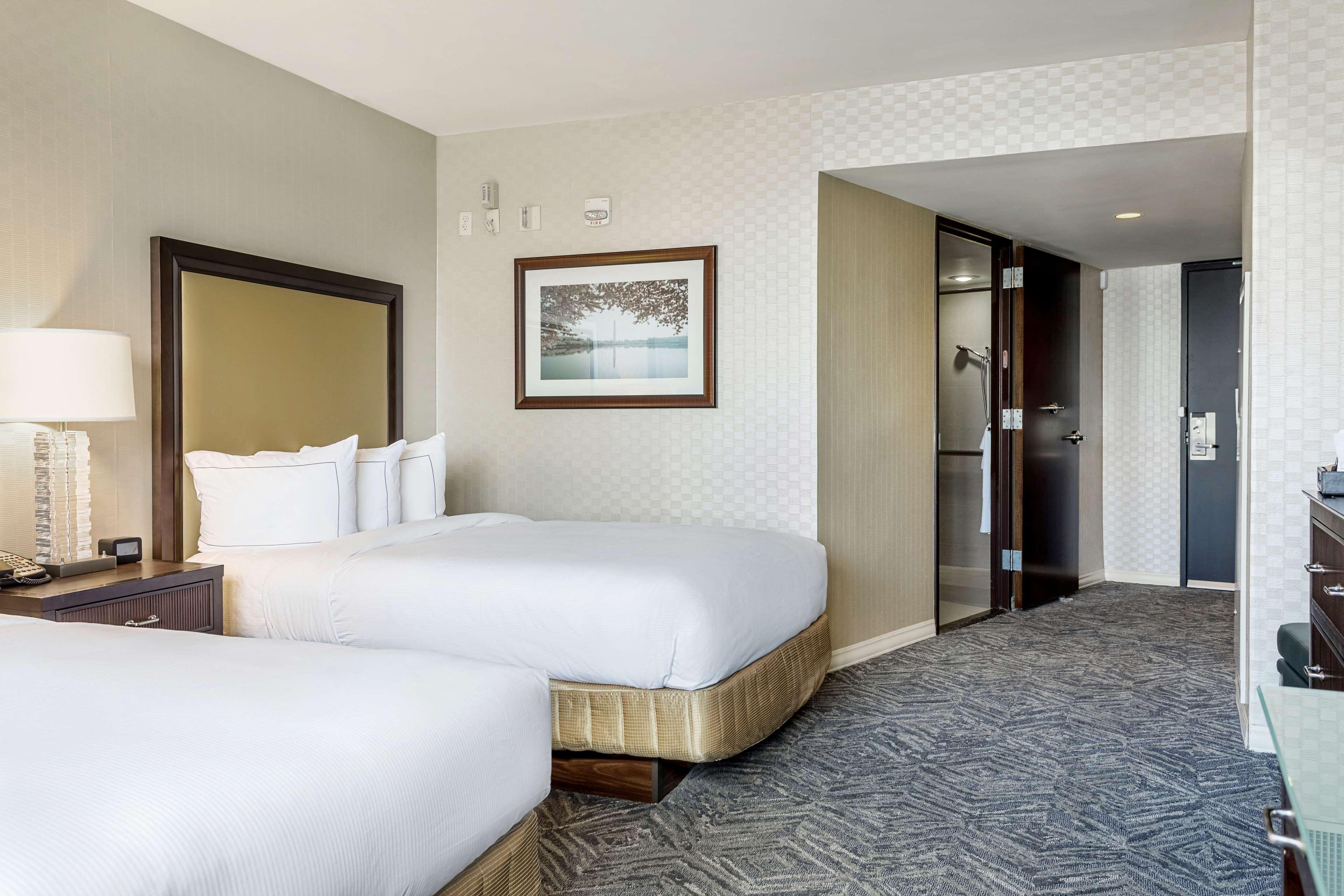 Washington Hilton Hotel Exterior photo