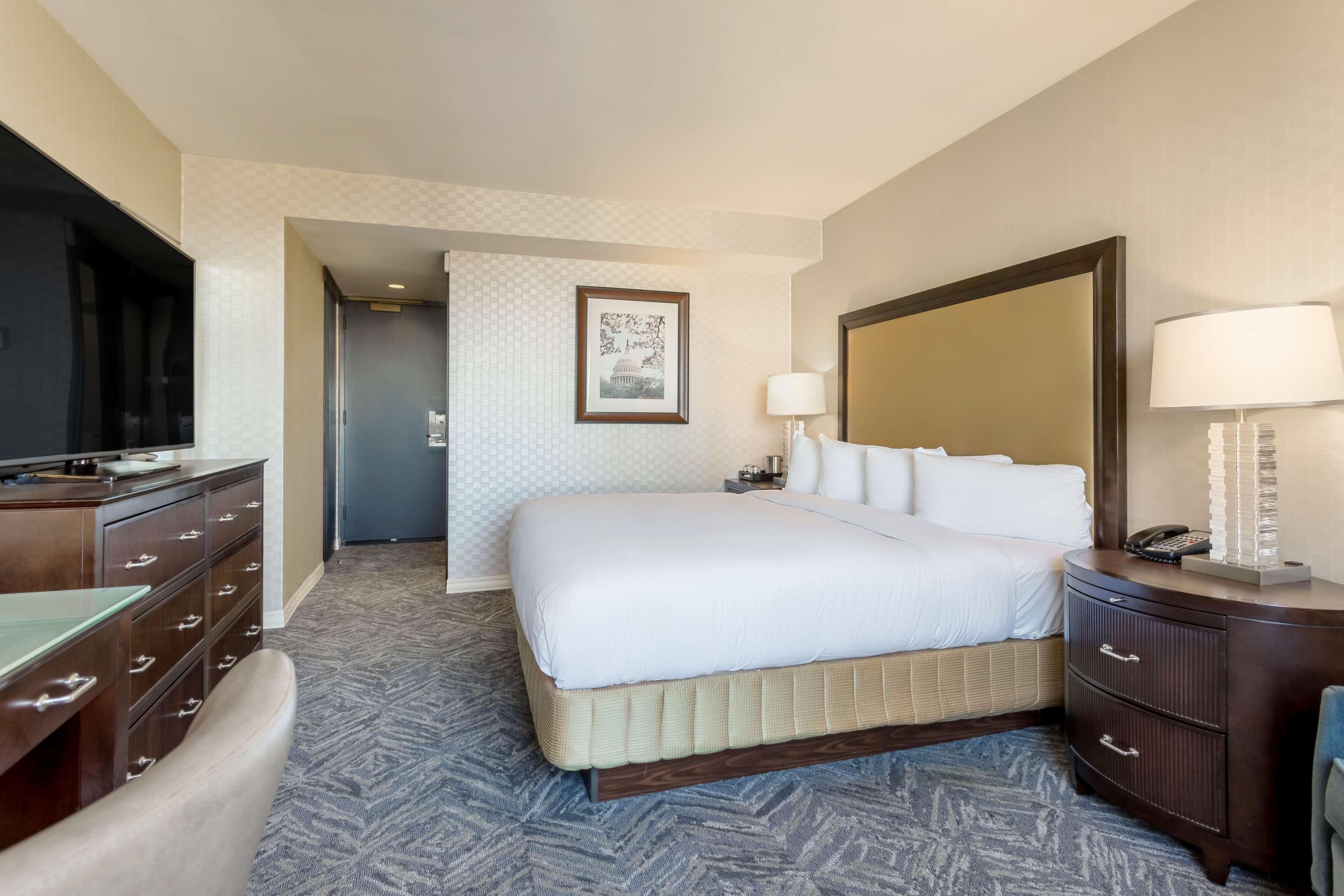 Washington Hilton Hotel Exterior photo